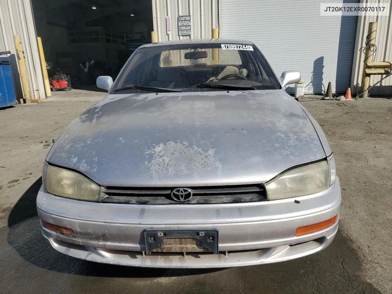 1994 Toyota Camry Le VIN: JT2GK12EXR0070117 Lot: 75997244