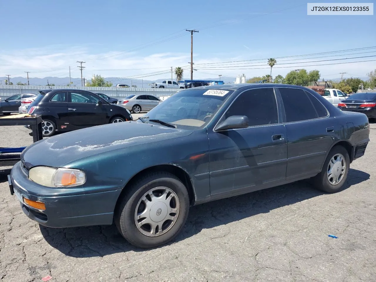 1995 Toyota Camry Le VIN: JT2GK12EXS0123355 Lot: 53195364