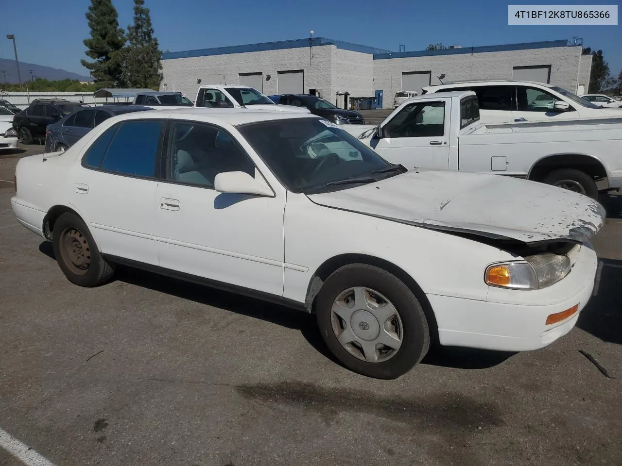 4T1BF12K8TU865366 1996 Toyota Camry Le