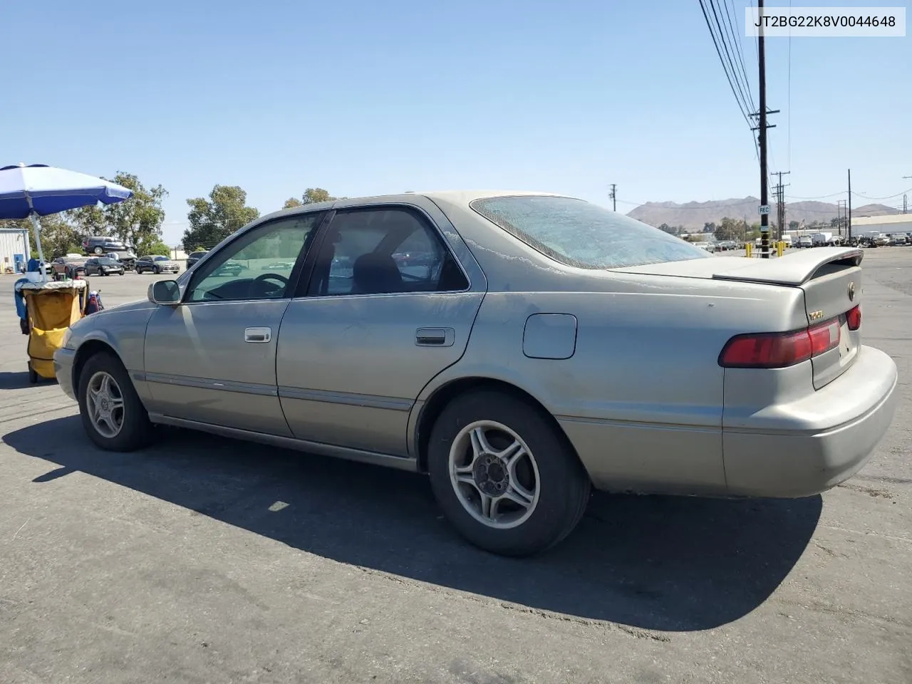 1997 Toyota Camry Le VIN: JT2BG22K8V0044648 Lot: 70239774