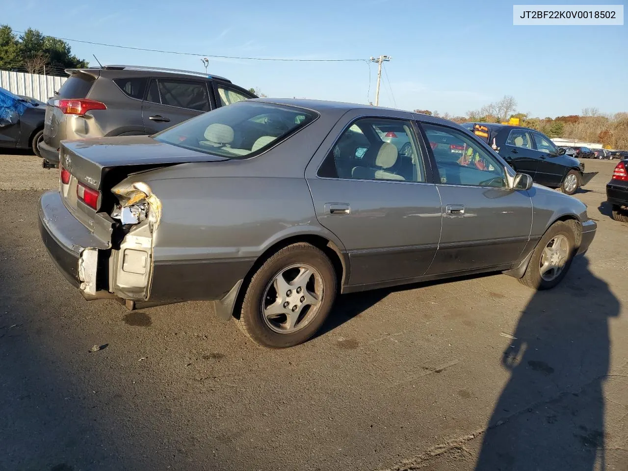 1997 Toyota Camry Le VIN: JT2BF22K0V0018502 Lot: 76796924