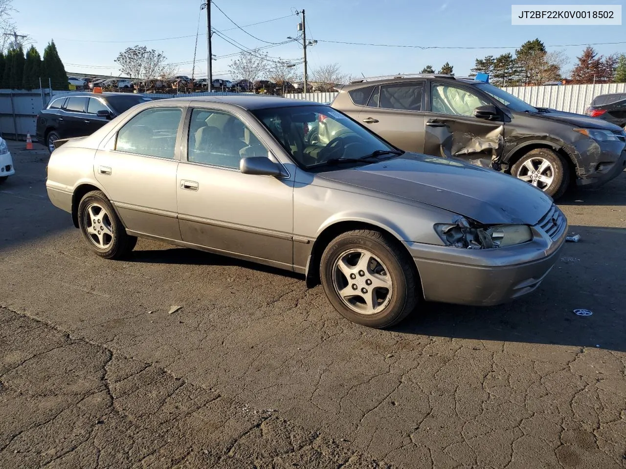 1997 Toyota Camry Le VIN: JT2BF22K0V0018502 Lot: 76796924