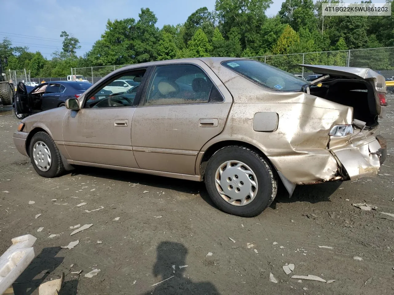 1998 Toyota Camry Ce VIN: 4T1BG22K5WU861203 Lot: 64520884