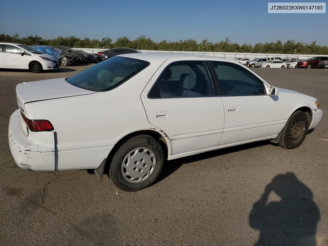 1998 Toyota Camry Ce VIN: JT2BG22KXW0147183 Lot: 75176764