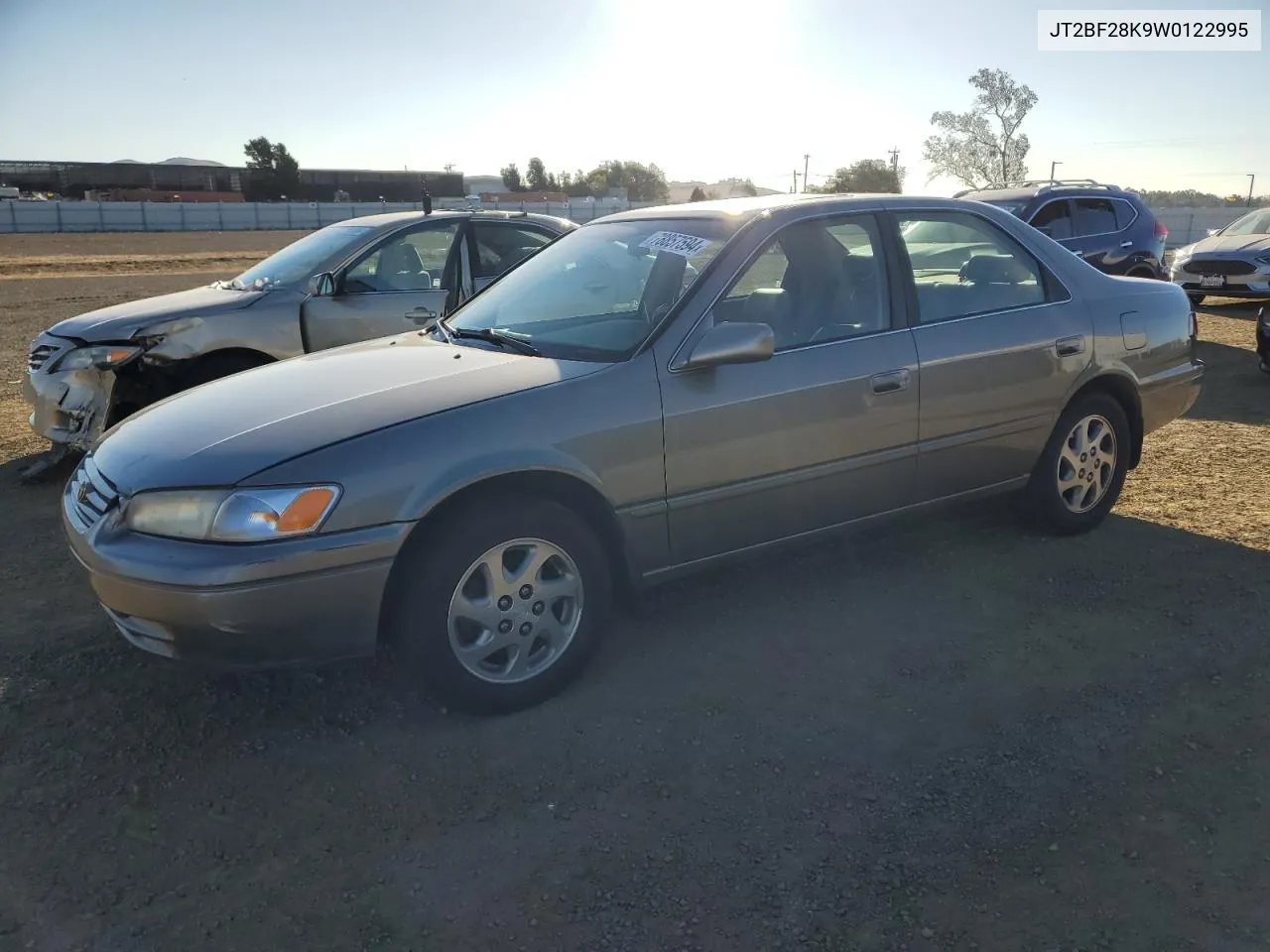 1998 Toyota Camry Le VIN: JT2BF28K9W0122995 Lot: 78857594