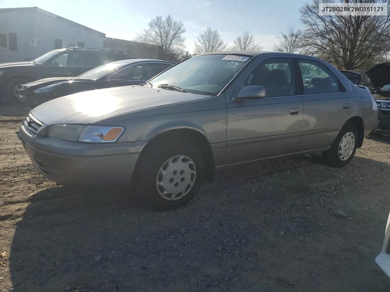 1998 Toyota Camry Le VIN: JT2BG28K2W0151171 Lot: 81122574