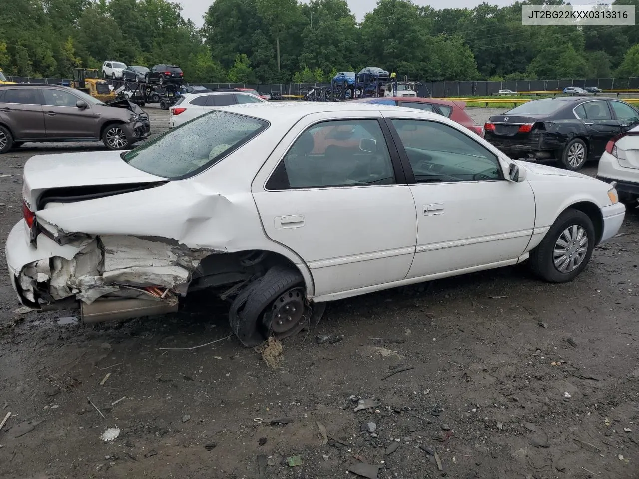 1999 Toyota Camry Le VIN: JT2BG22KXX0313316 Lot: 64763554