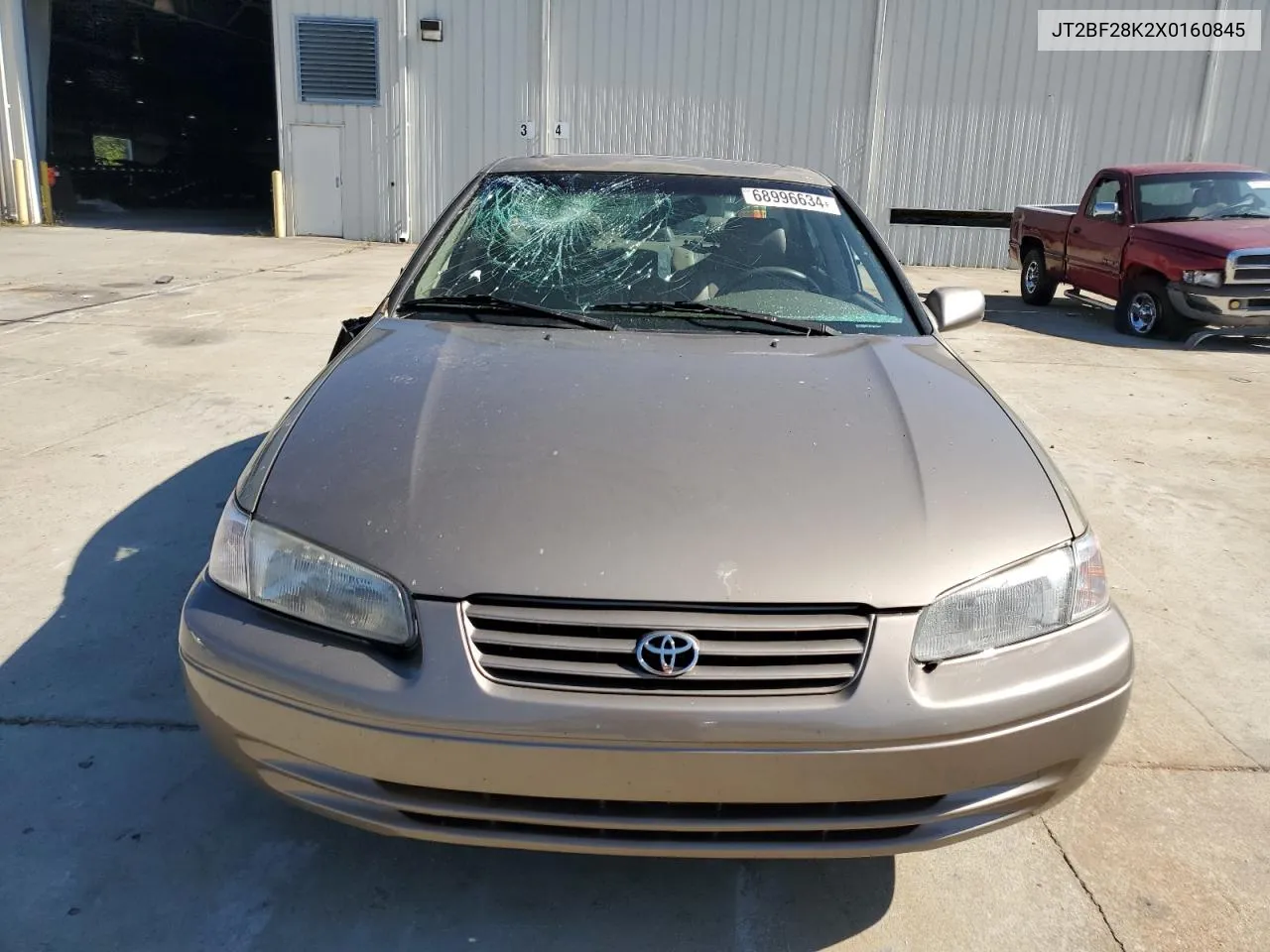 1999 Toyota Camry Le VIN: JT2BF28K2X0160845 Lot: 68996634