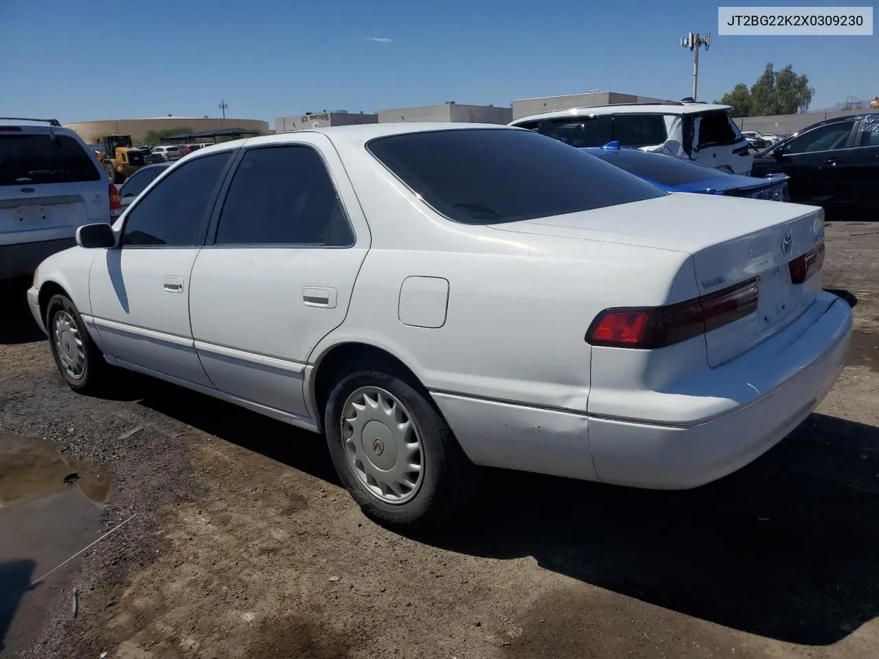 1999 Toyota Camry Le VIN: JT2BG22K2X0309230 Lot: 69339404