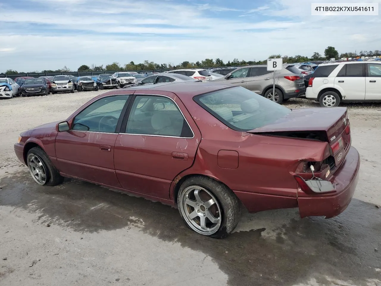 1999 Toyota Camry Ce VIN: 4T1BG22K7XU541611 Lot: 69744604