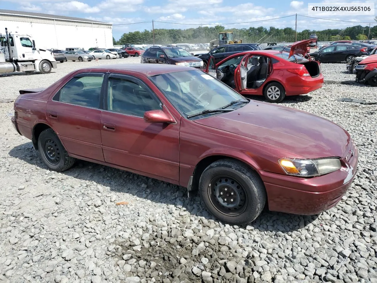 1999 Toyota Camry Ce VIN: 4T1BG22K4XU565106 Lot: 70165384