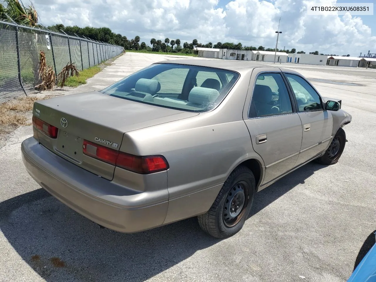 1999 Toyota Camry Ce VIN: 4T1BG22K3XU608351 Lot: 70271324