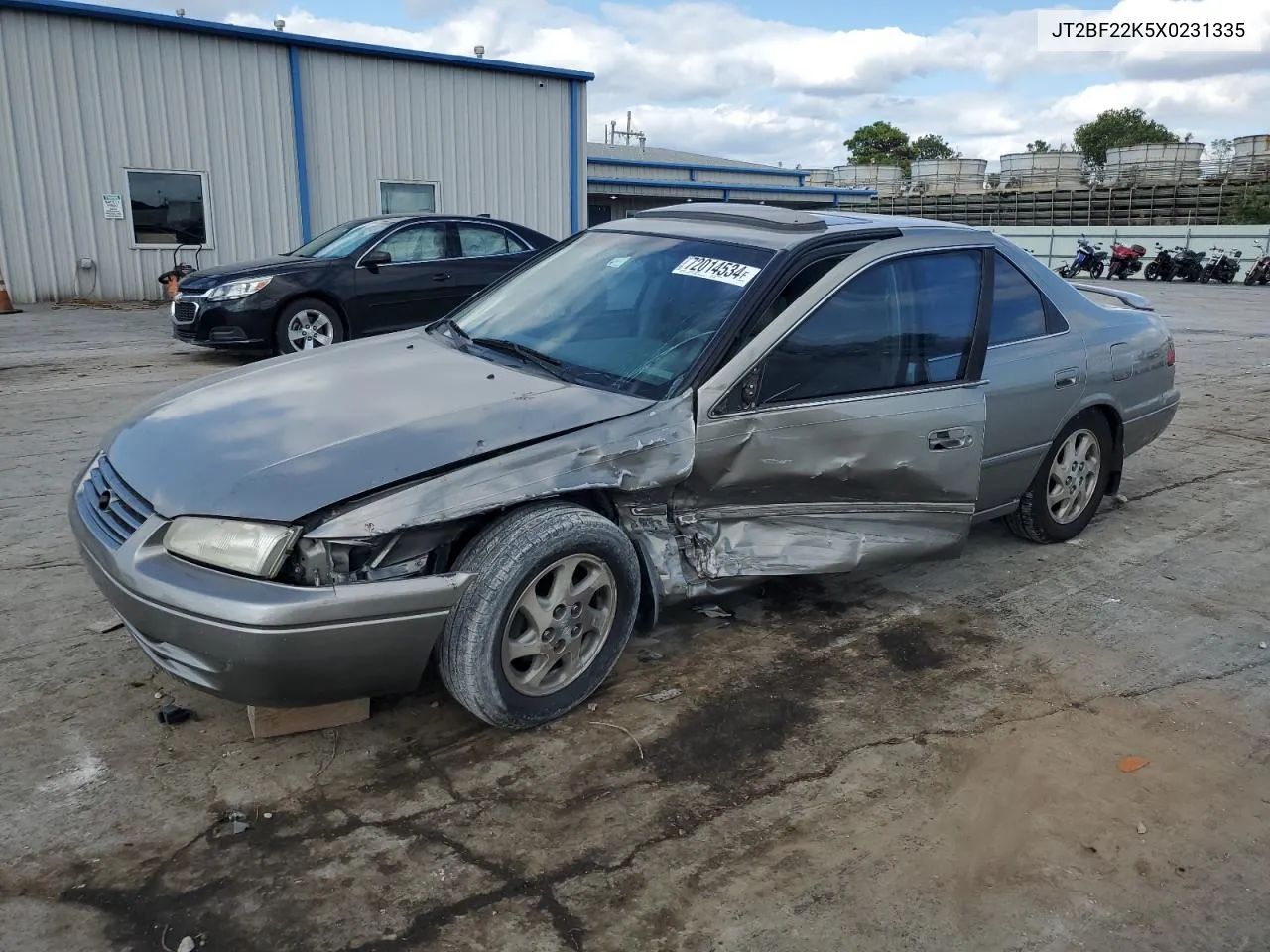 1999 Toyota Camry Le VIN: JT2BF22K5X0231335 Lot: 72014534