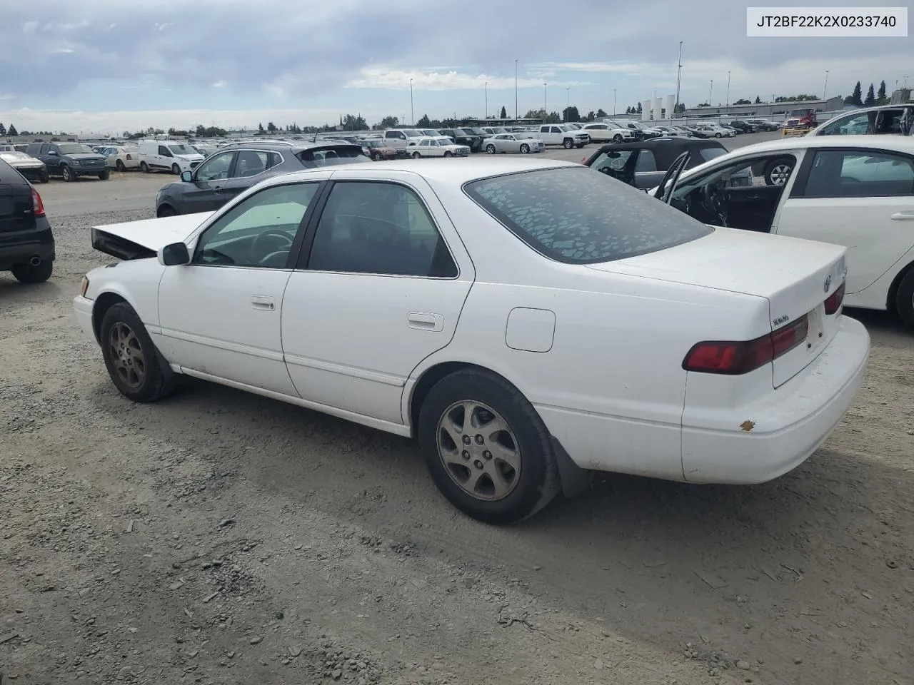 1999 Toyota Camry Le VIN: JT2BF22K2X0233740 Lot: 72253044