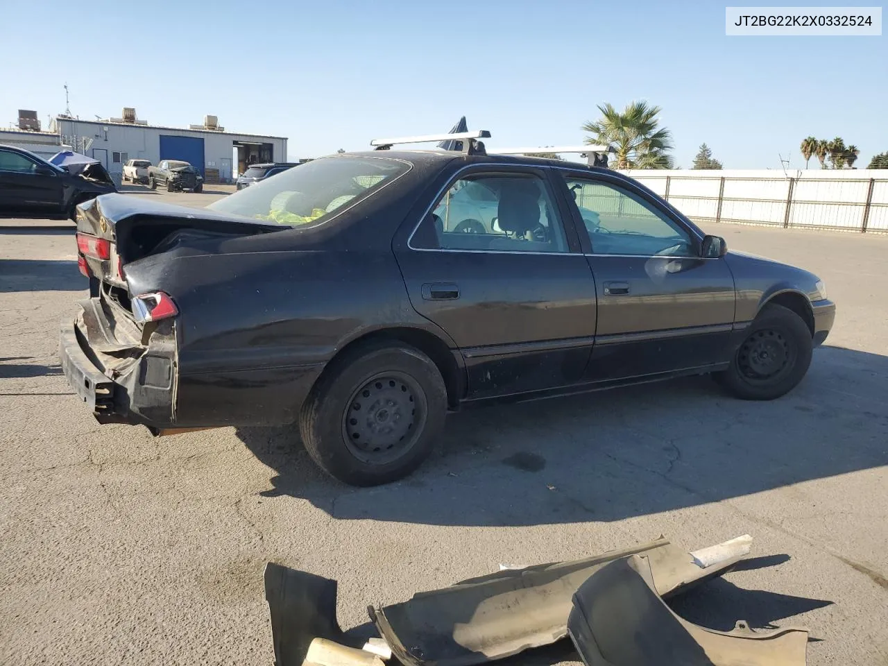 1999 Toyota Camry Le VIN: JT2BG22K2X0332524 Lot: 73605674