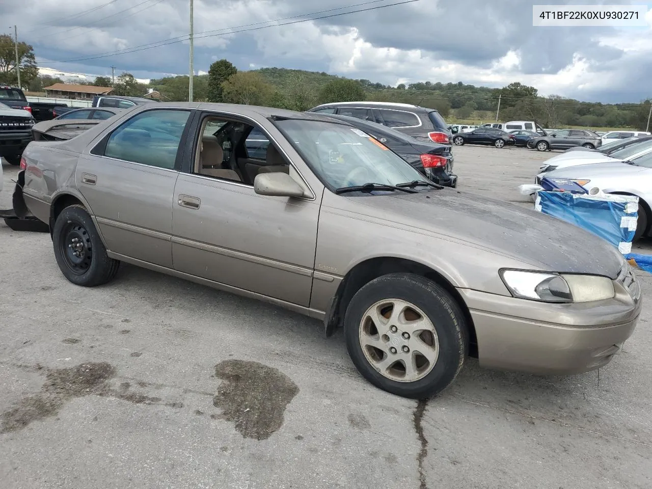 1999 Toyota Camry Le VIN: 4T1BF22K0XU930271 Lot: 73748004