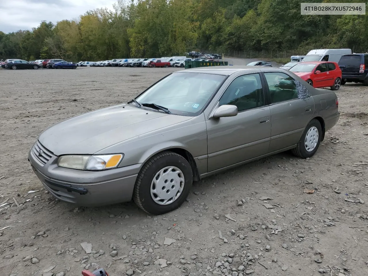 1999 Toyota Camry Ce VIN: 4T1BG28K7XU572946 Lot: 74266514