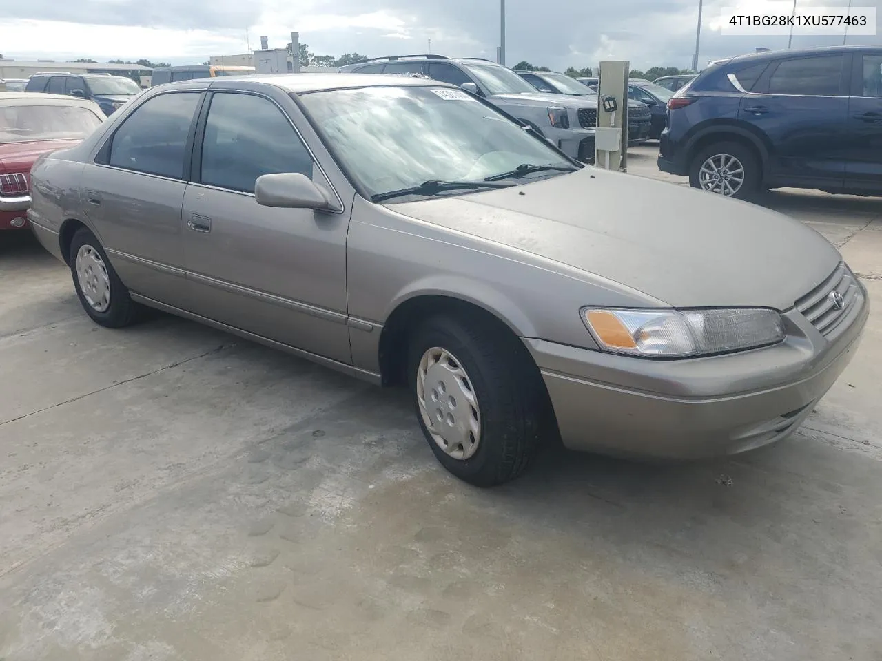 1999 Toyota Camry Ce VIN: 4T1BG28K1XU577463 Lot: 74301404