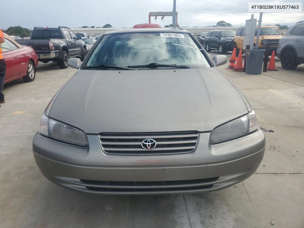 1999 Toyota Camry Ce VIN: 4T1BG28K1XU577463 Lot: 74301404