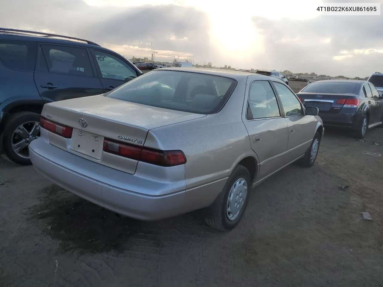 1999 Toyota Camry Ce VIN: 4T1BG22K6XU861695 Lot: 74659194