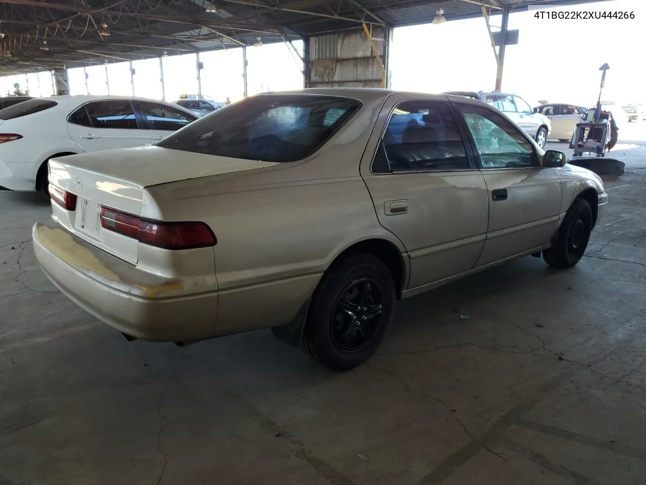 1999 Toyota Camry Ce VIN: 4T1BG22K2XU444266 Lot: 75133534