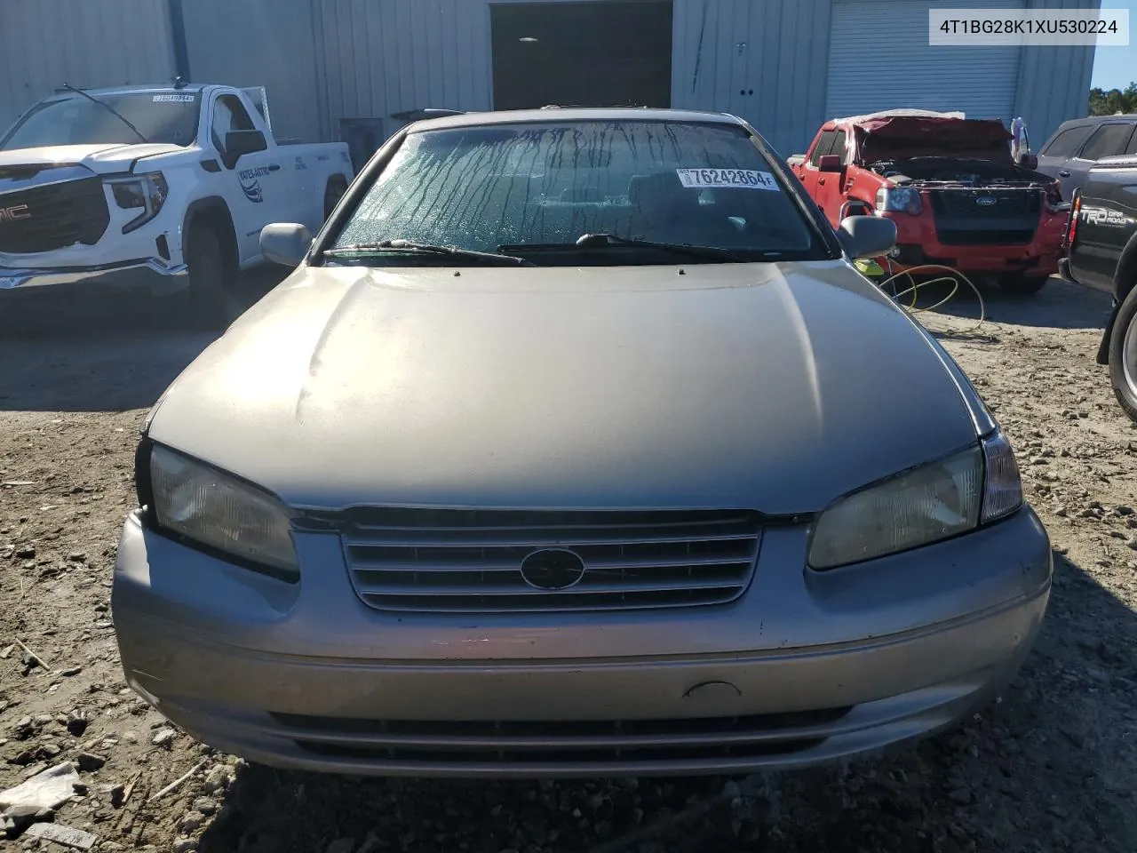 1999 Toyota Camry Ce VIN: 4T1BG28K1XU530224 Lot: 76242864