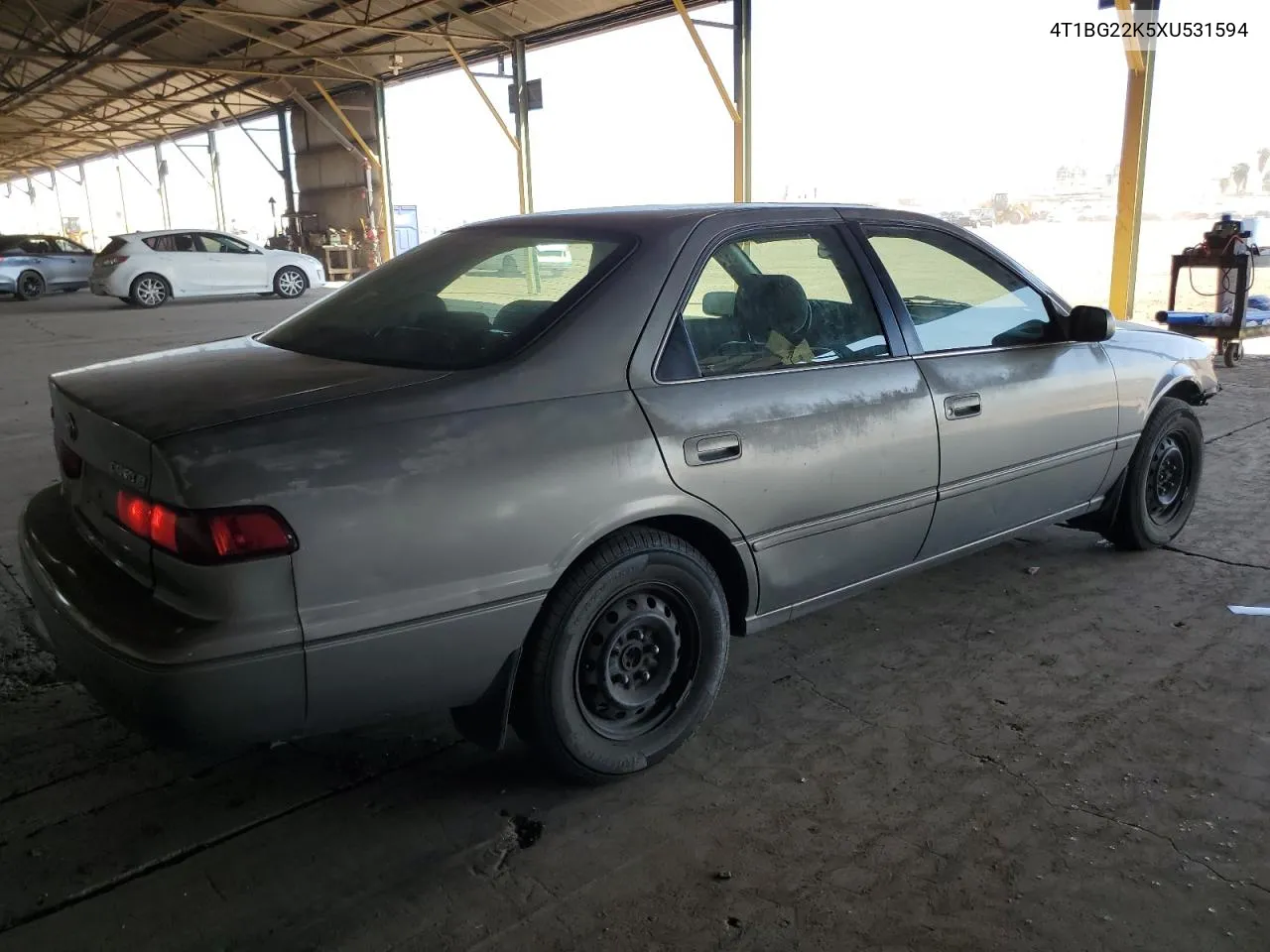 1999 Toyota Camry Ce VIN: 4T1BG22K5XU531594 Lot: 76277404