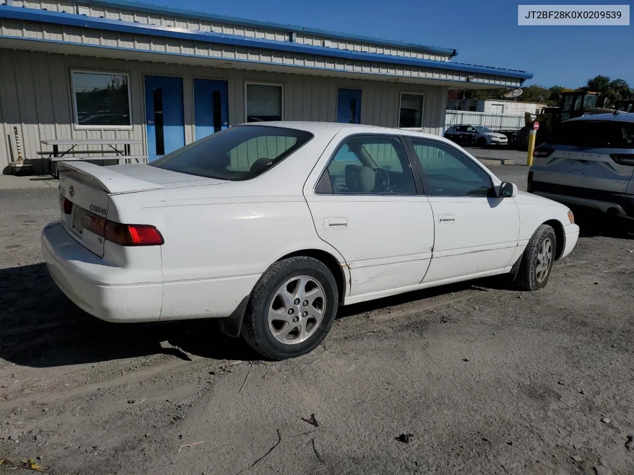 1999 Toyota Camry Le VIN: JT2BF28K0X0209539 Lot: 76607604