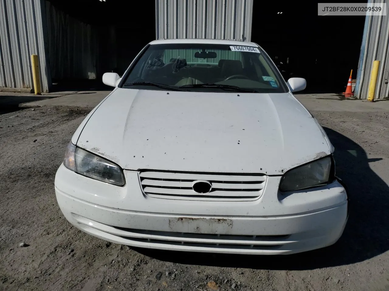 1999 Toyota Camry Le VIN: JT2BF28K0X0209539 Lot: 76607604