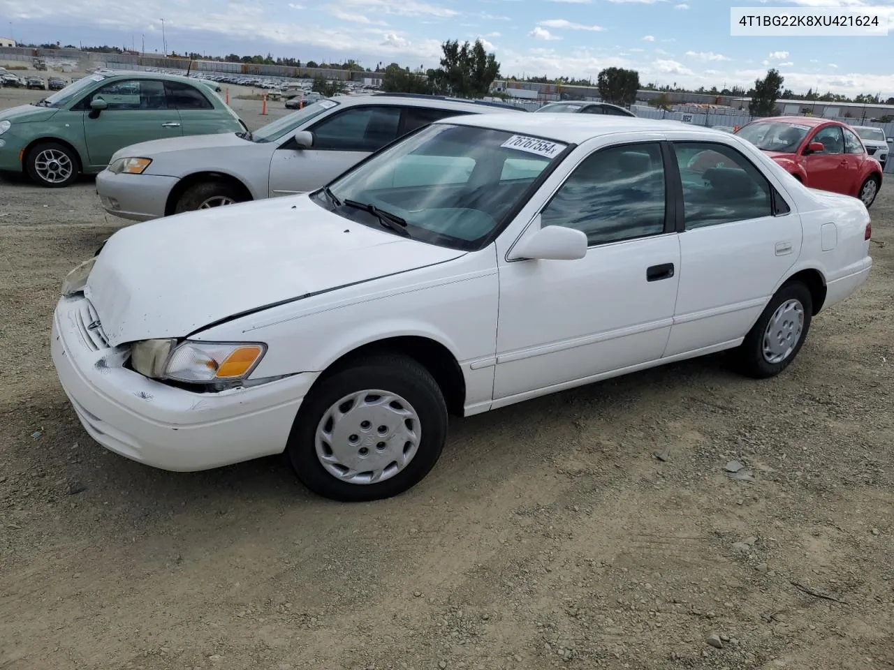 1999 Toyota Camry Ce VIN: 4T1BG22K8XU421624 Lot: 76767554