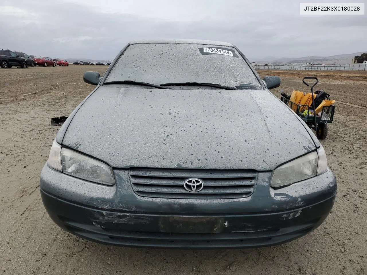 1999 Toyota Camry Le VIN: JT2BF22K3X0180028 Lot: 78434144