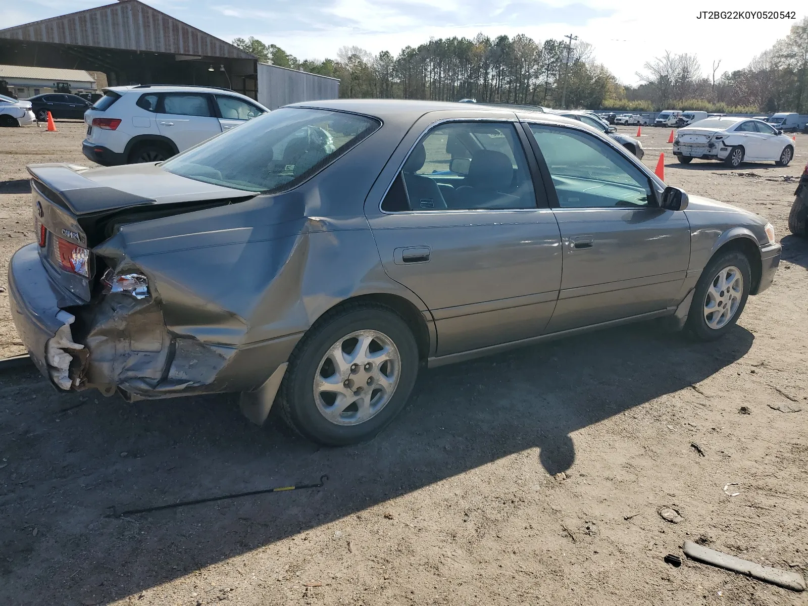 2000 Toyota Camry Ce VIN: JT2BG22K0Y0520542 Lot: 53737904