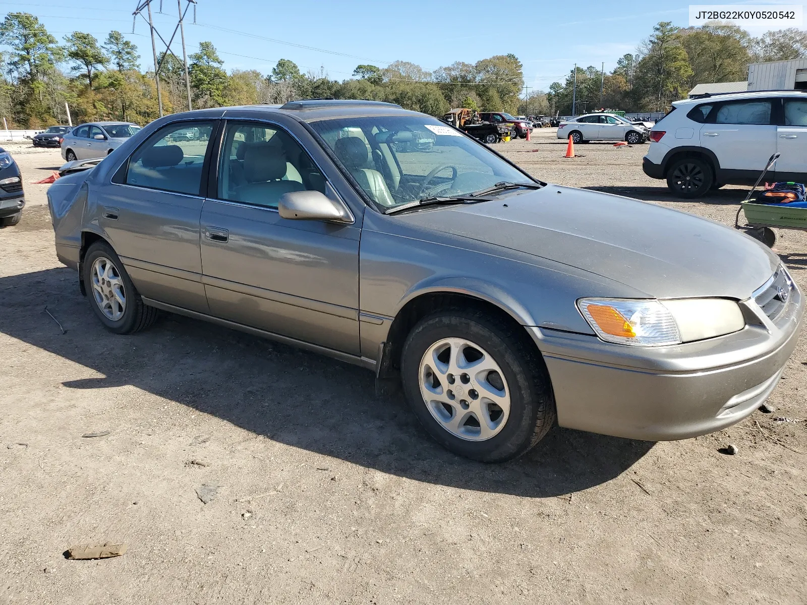 2000 Toyota Camry Ce VIN: JT2BG22K0Y0520542 Lot: 53737904