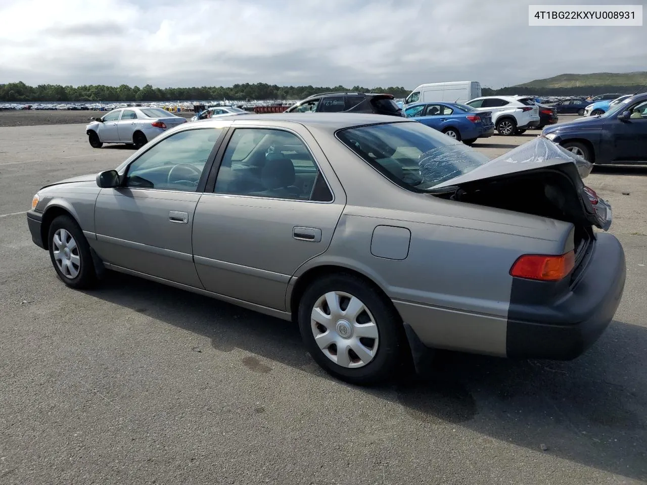 2000 Toyota Camry Ce VIN: 4T1BG22KXYU008931 Lot: 61588834