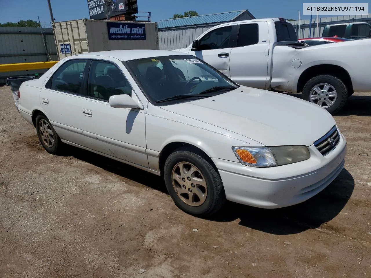 2000 Toyota Camry Ce VIN: 4T1BG22K6YU971194 Lot: 65641304