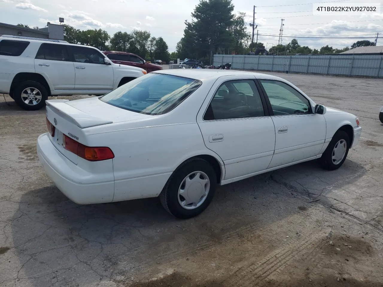 2000 Toyota Camry Ce VIN: 4T1BG22K2YU927032 Lot: 67144274