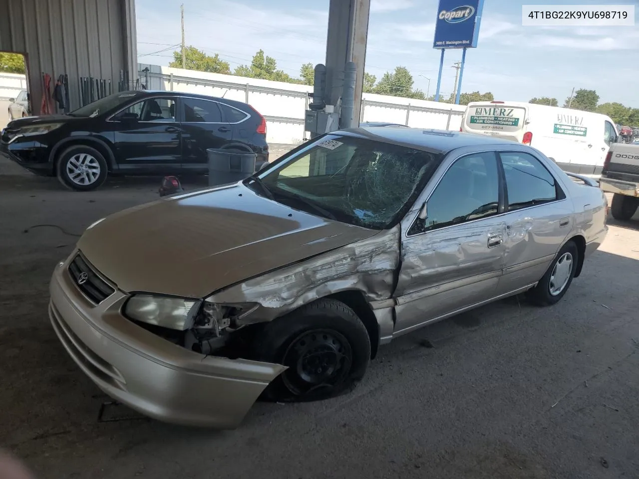 2000 Toyota Camry Ce VIN: 4T1BG22K9YU698719 Lot: 68519174