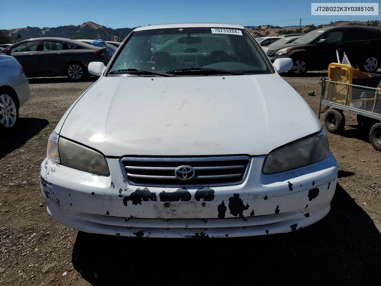 2000 Toyota Camry Ce VIN: JT2BG22K3Y0385105 Lot: 70233204