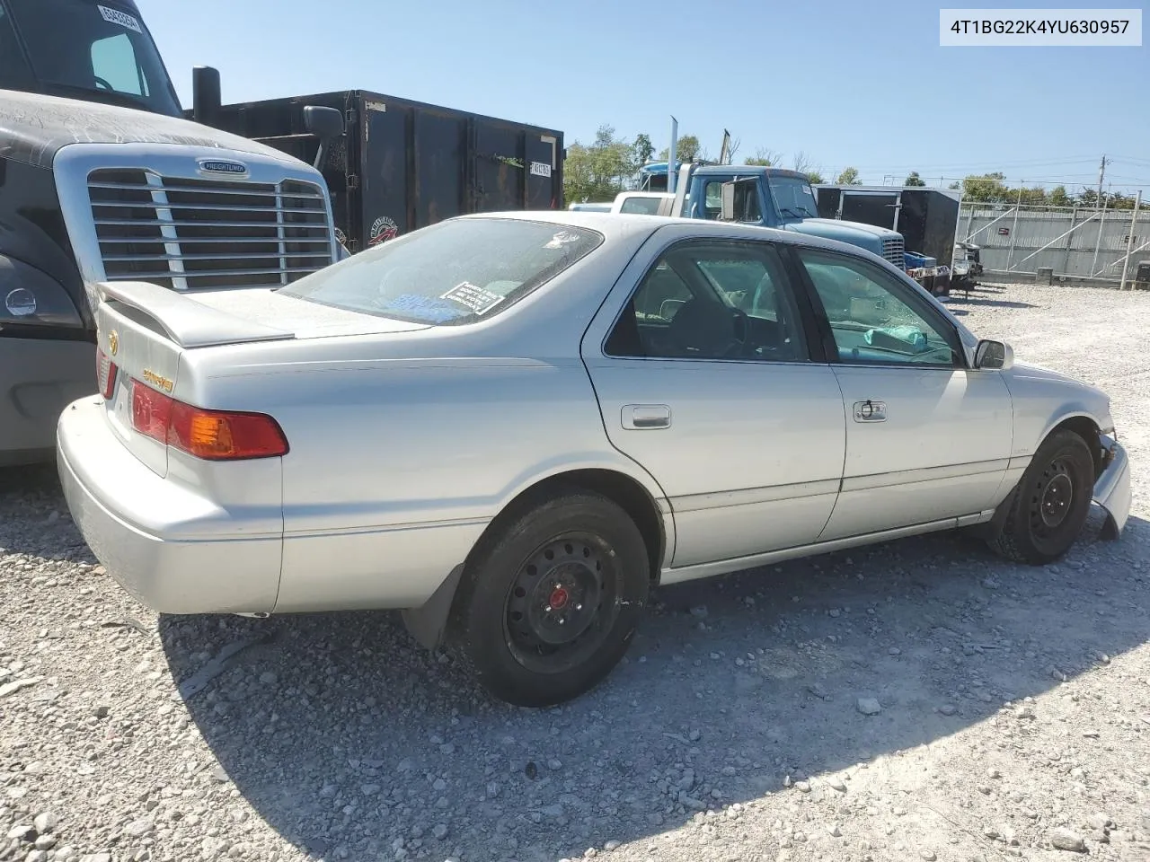 2000 Toyota Camry Ce VIN: 4T1BG22K4YU630957 Lot: 70828574