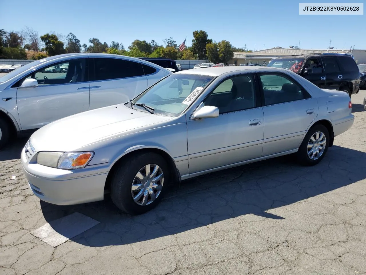 2000 Toyota Camry Ce VIN: JT2BG22K8Y0502628 Lot: 70896294