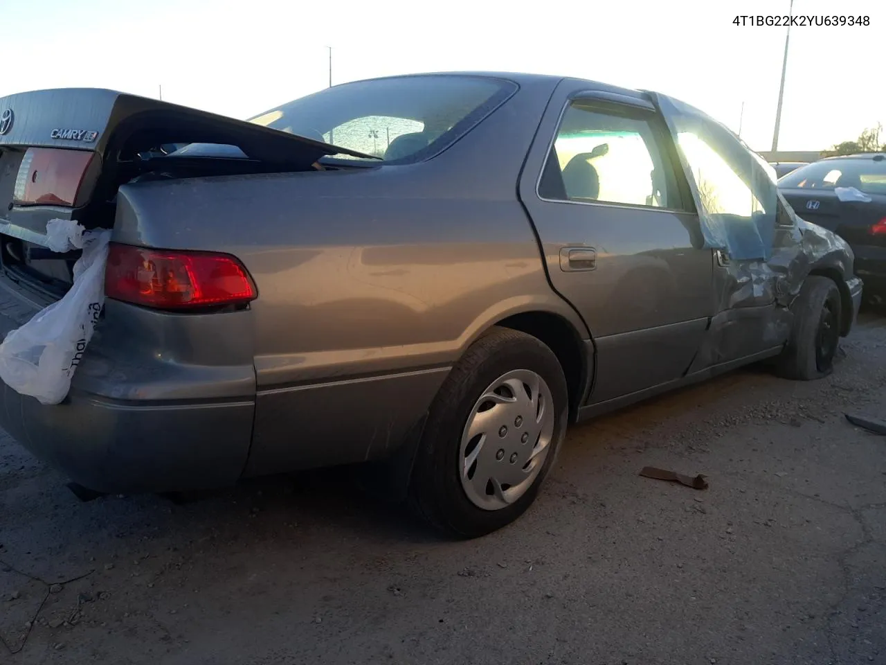 2000 Toyota Camry Ce VIN: 4T1BG22K2YU639348 Lot: 71881224