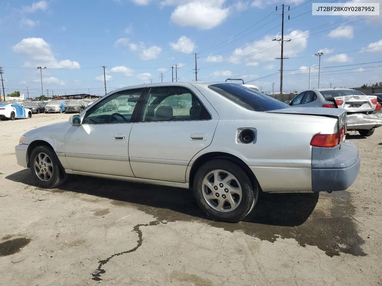 JT2BF28K0Y0287952 2000 Toyota Camry Le