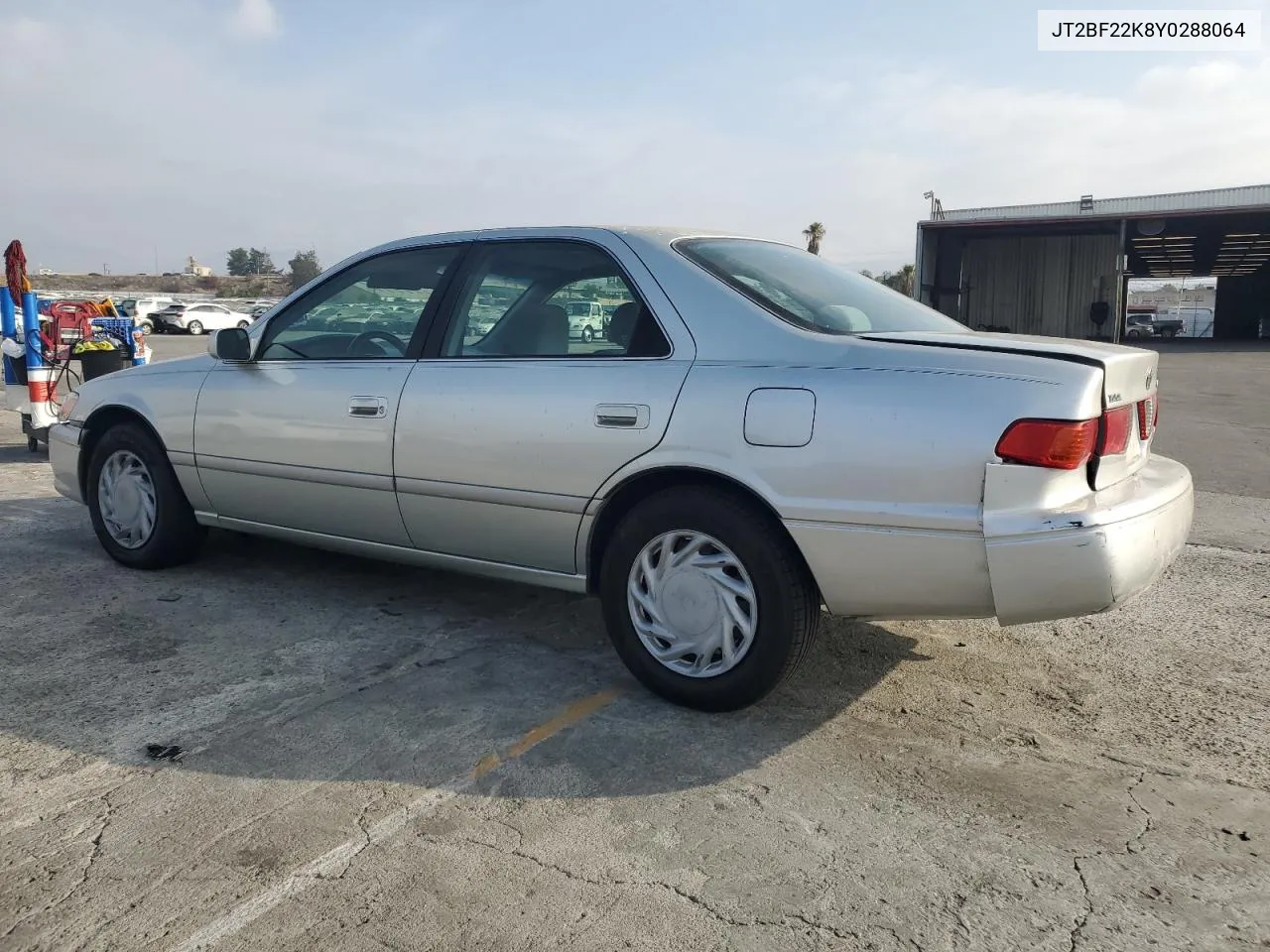 2000 Toyota Camry Ce VIN: JT2BF22K8Y0288064 Lot: 72031744