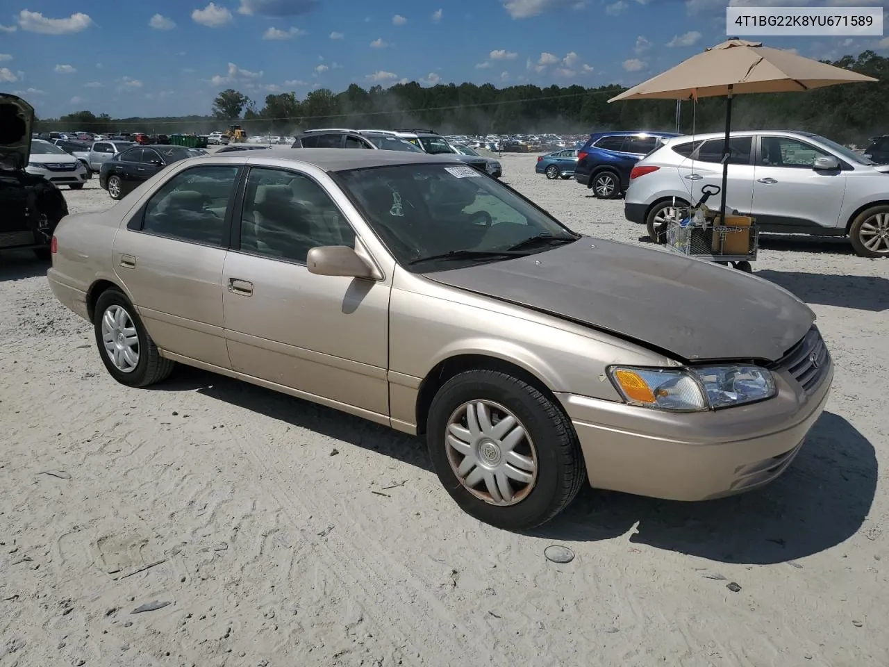 2000 Toyota Camry Ce VIN: 4T1BG22K8YU671589 Lot: 72308594