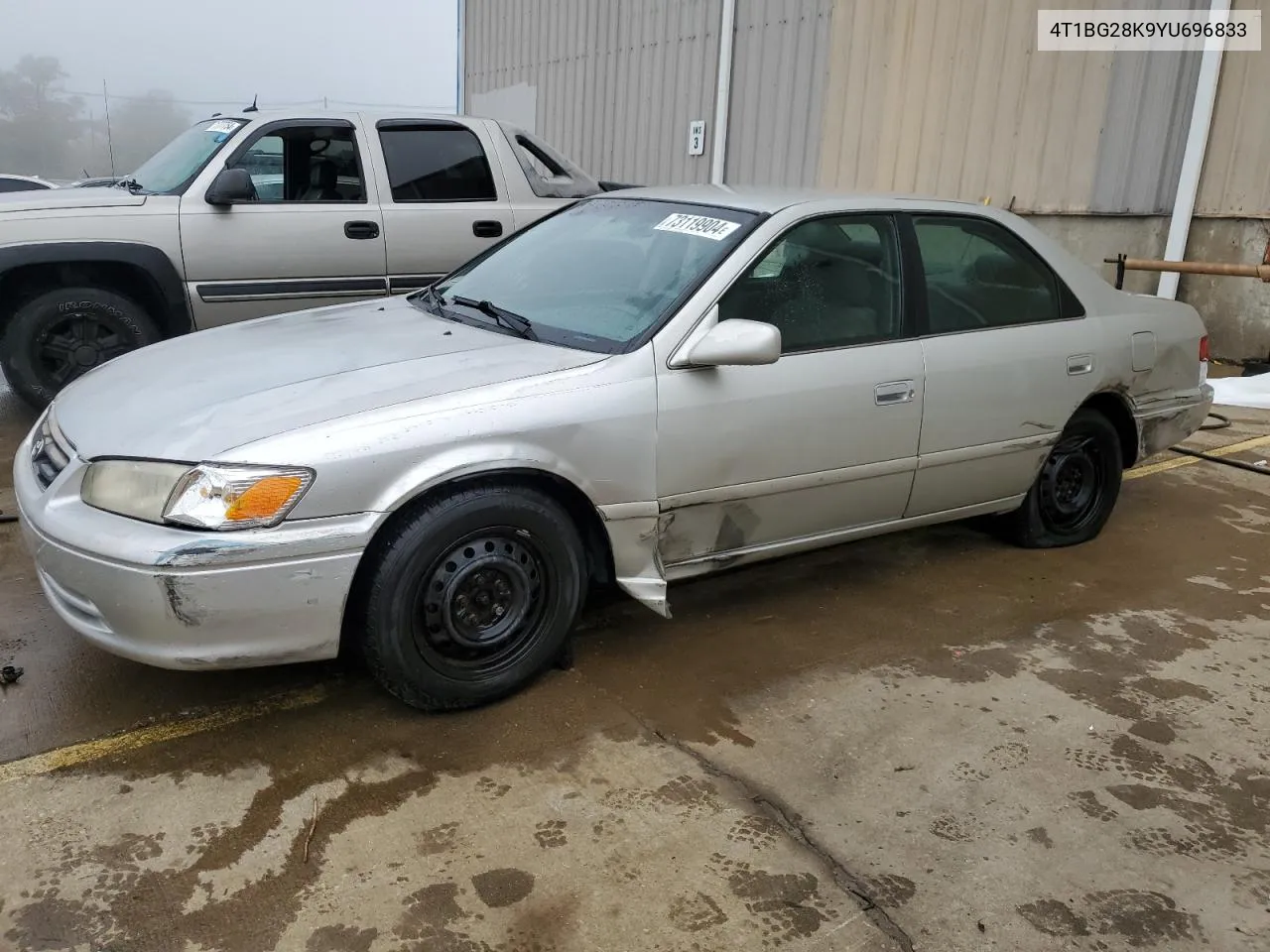 2000 Toyota Camry Ce VIN: 4T1BG28K9YU696833 Lot: 73119904