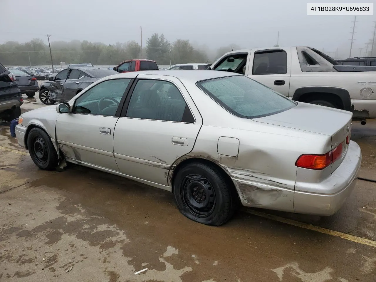 2000 Toyota Camry Ce VIN: 4T1BG28K9YU696833 Lot: 73119904