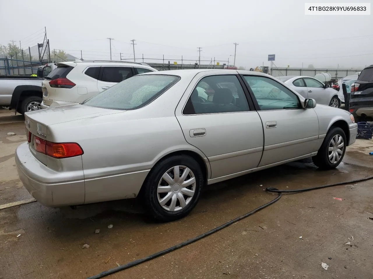 2000 Toyota Camry Ce VIN: 4T1BG28K9YU696833 Lot: 73119904