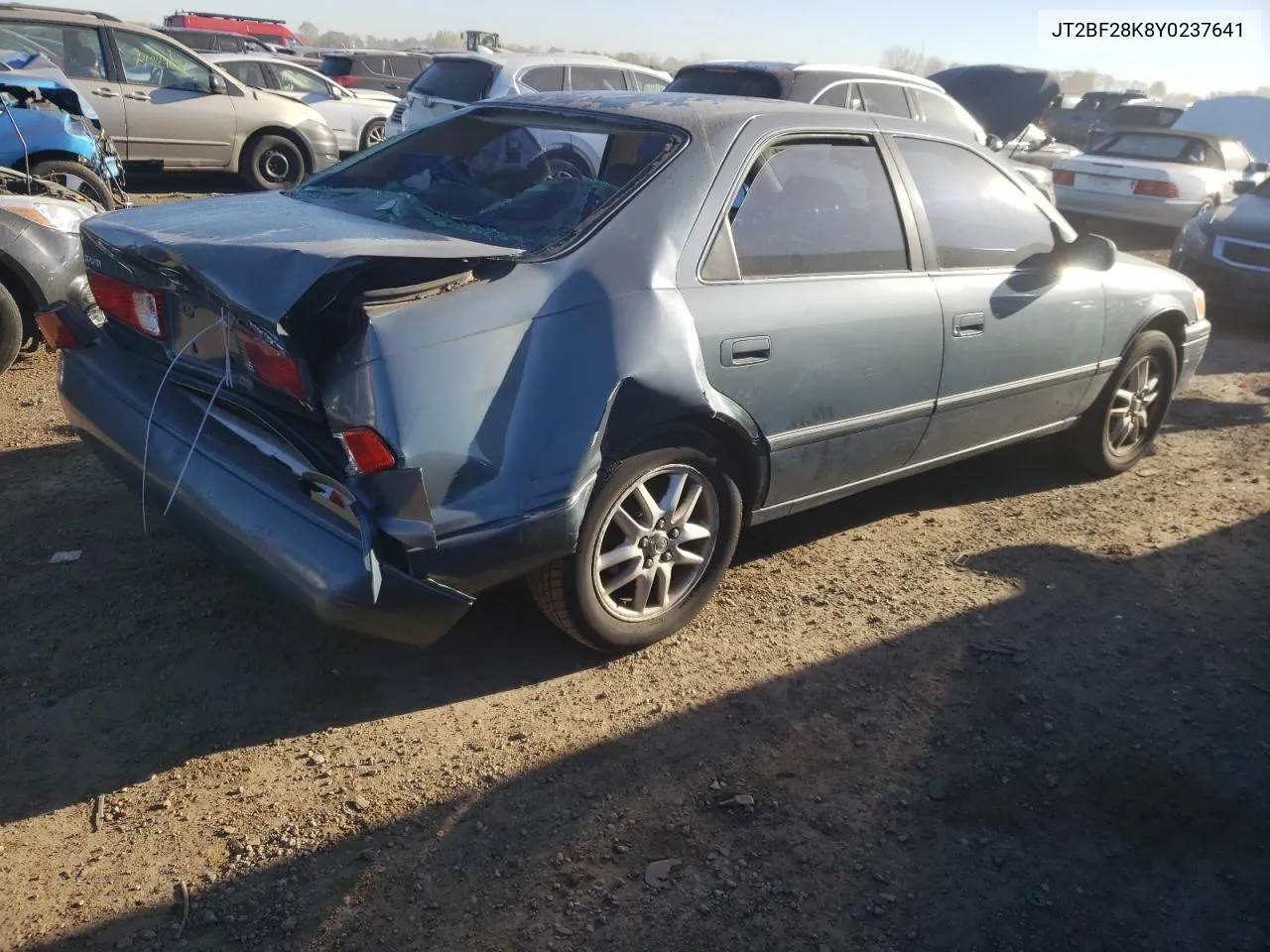 2000 Toyota Camry Le VIN: JT2BF28K8Y0237641 Lot: 73388774