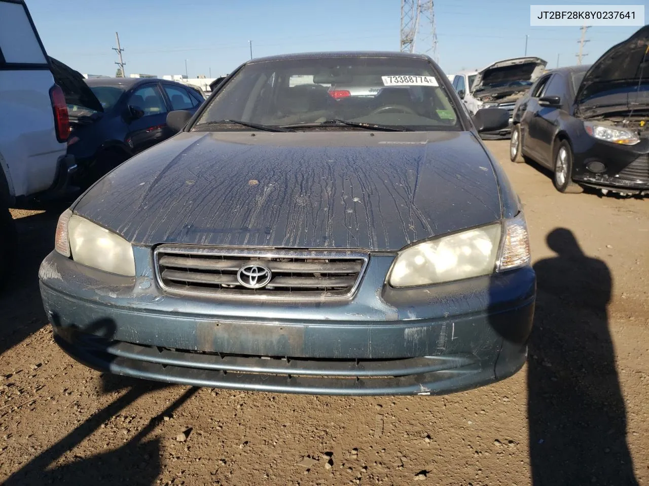 2000 Toyota Camry Le VIN: JT2BF28K8Y0237641 Lot: 73388774