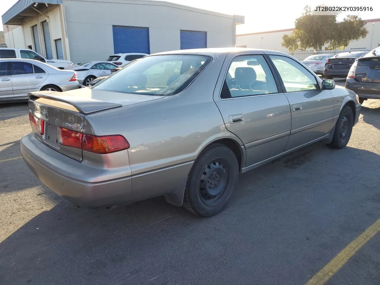 2000 Toyota Camry Ce VIN: JT2BG22K2Y0395916 Lot: 74682964